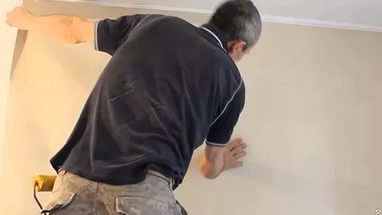 Jednostavan način brušenja zidova u stanu prije nanošenja tapeta