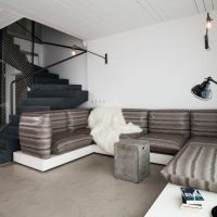mooie stijl woonkamer in zwart-wit kleurenfoto