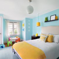 تصميم أنيق لغرفة المعيشة في مختلف الألوان الصورة