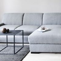 graži kampinė sofa prieškambario paveikslo dizaine