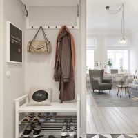 světlé švédské obývací pokoj designový obrázek