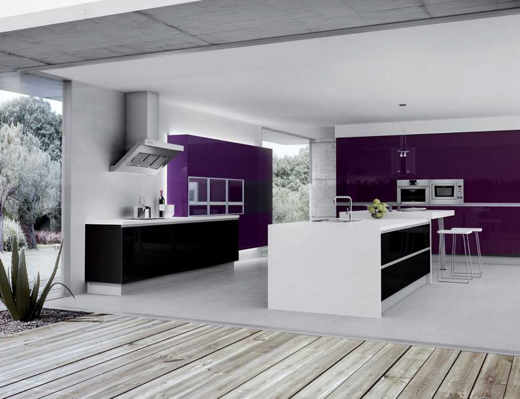 design frumos dormitor în violet