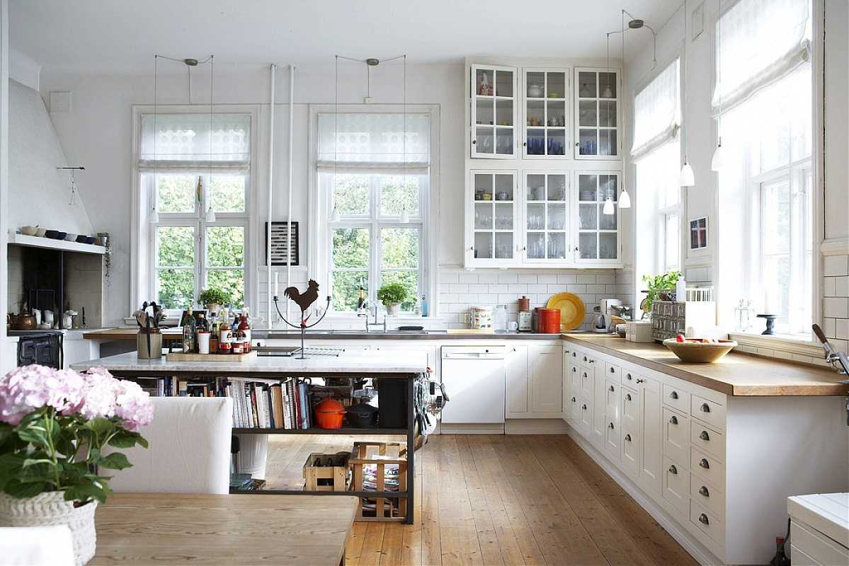 gaišā zviedru stila virtuve