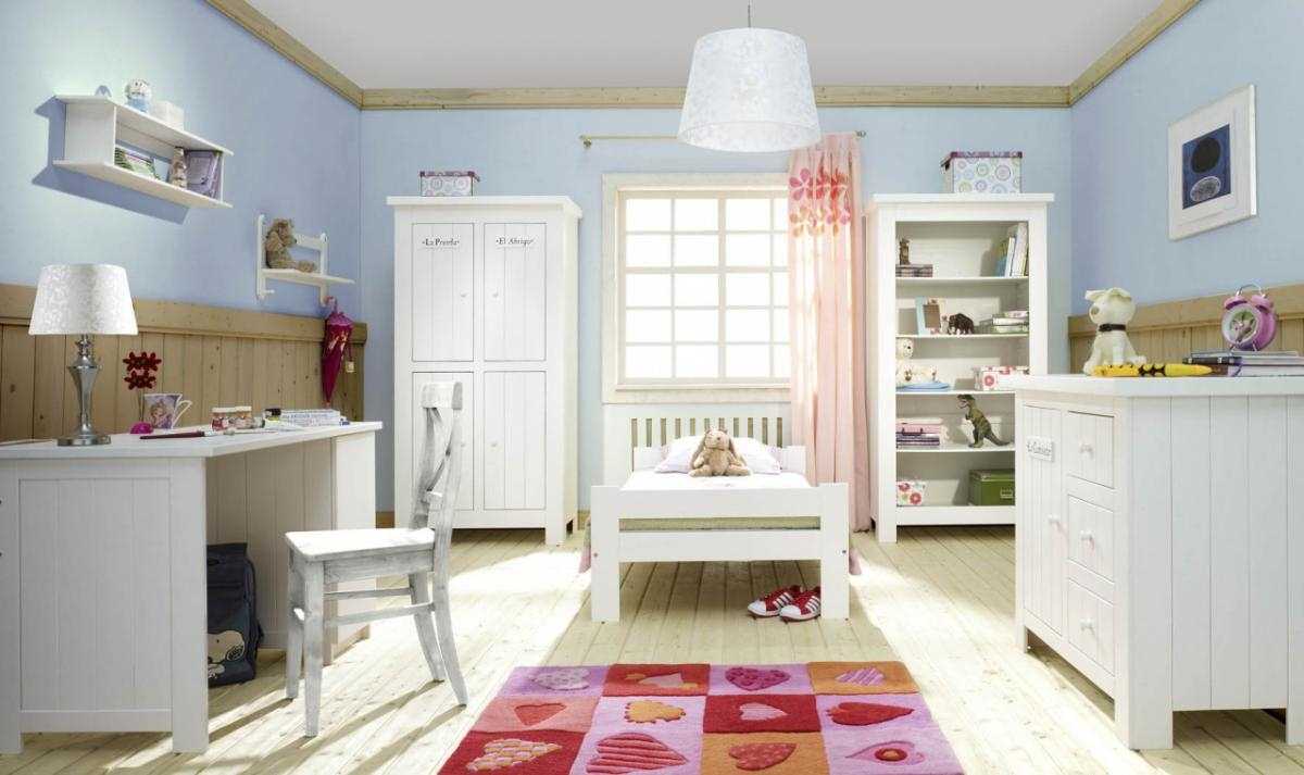 dormitor în stil ușor în stil suedez