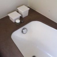 pilihan plaster hiasan berwarna di bahagian dalam gambar bilik mandi