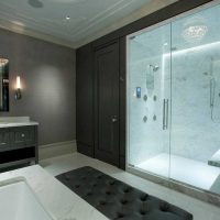 ideea de tencuială decorativă strălucitoare în interiorul fotografiei din baie