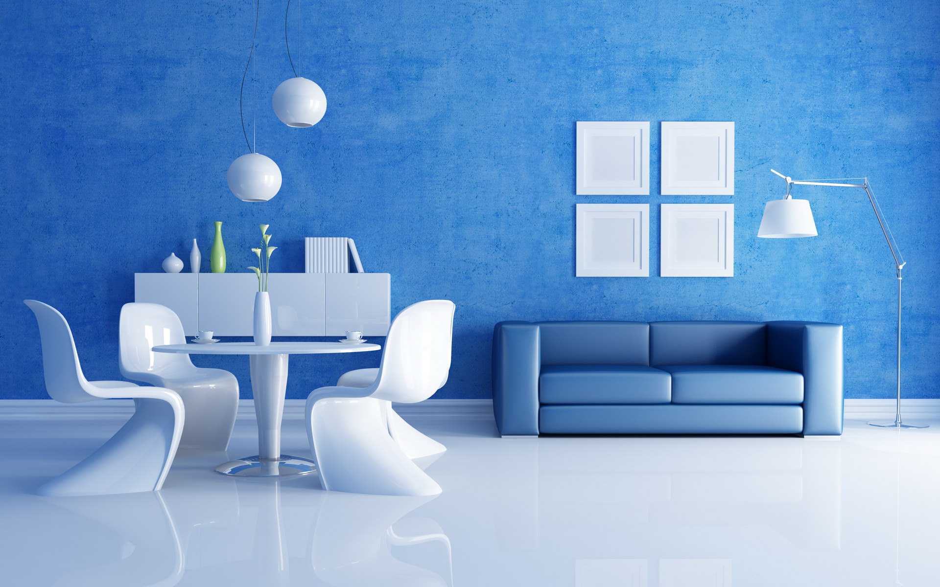 gaišs guļamistabas dekors zilā krāsā