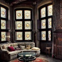 fasad yang luar biasa apartmen dalam gambar gaya Gothic