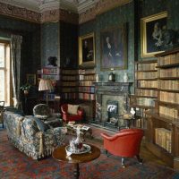 skaists Viktorijas laika stila dzīvokļa dekoru foto