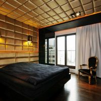 design neobișnuit dormitor cu panouri de perete fotografie
