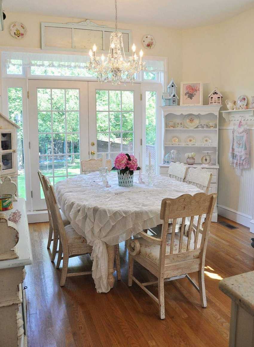 a szoba gyönyörű homlokzata vintage stílusban