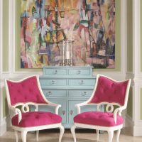 tumši rozā krāsas kombinācija viesistabas stilā ar citām fotoattēla krāsām