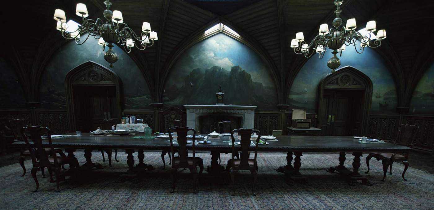 Sufragerie în stil gotic stil modern