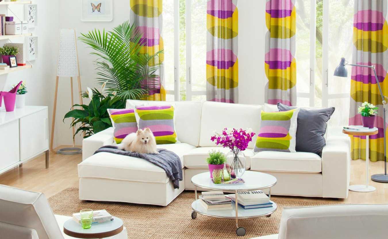 skaists pavasara stila dzīvokļa dekors