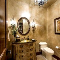 gyönyörű dekorációs vakolat változata a fürdőszoba képének belső részén