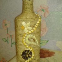 ideja prekrasnog ukrasa za boce s fotografijom od prute