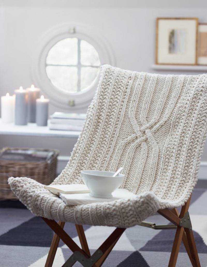 geamuri de pernă tricotate în designul dormitorului