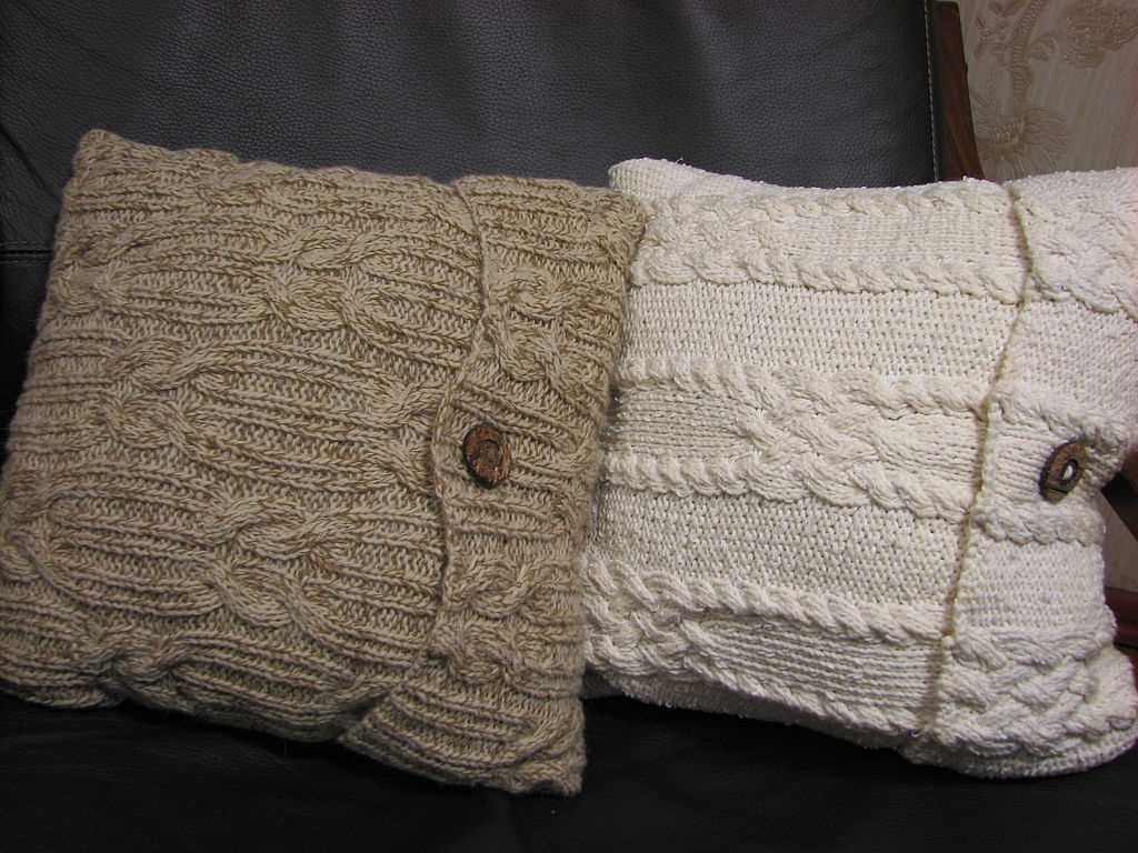 perne tricotate în stilul apartamentului