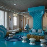 světlý obývací pokoj v modré barvě fotografie