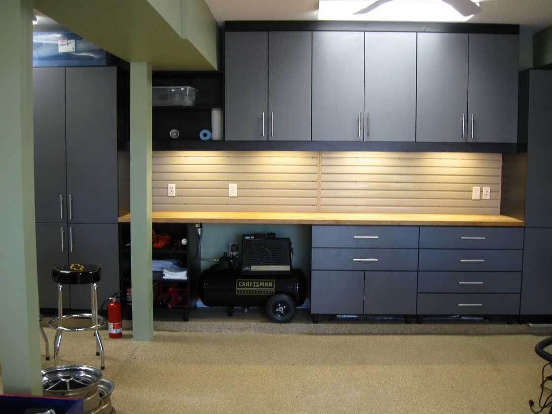 ideea unui interior modern al garajului