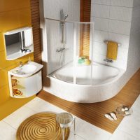 ideja par moderna stila vannas istabu ar stūra vannas attēlu