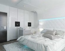 modernaus dizaino balto miegamojo paveikslo idėja