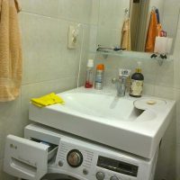 gražaus vonios kambario stiliaus versija, 2,5 kv.m nuotrauka