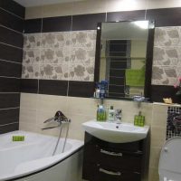ideja par skaista stila vannas istabu ar stūra vannas attēlu