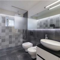 versie van de moderne stijl van de badkamer 2017 foto