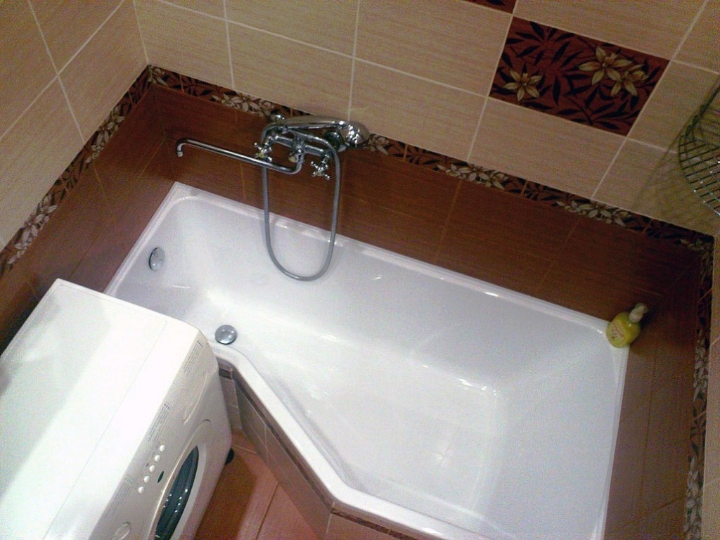 gaiša vannas istabas stila opcija 5 kv.m platībā
