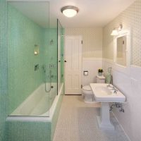 Het idee van een ongewoon ontwerp van de badkamer 2017 foto