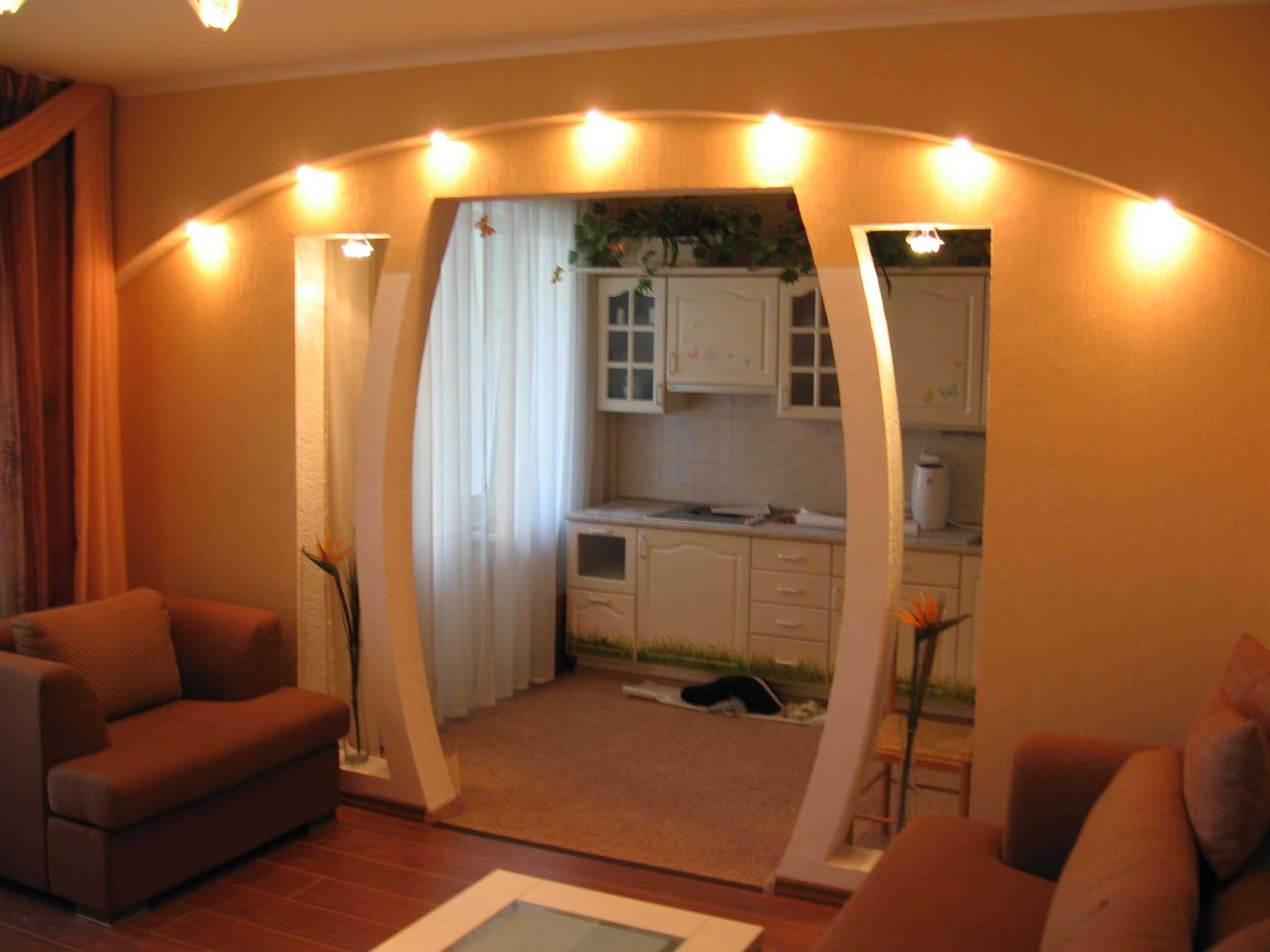 вариант на светлия интериор на модерен апартамент от 65 кв.м