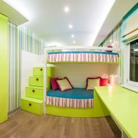 ideja svijetlog dizajna dječje sobe za dvoje djece fotografija