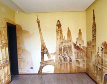 varian dalaman yang cerah dari sebuah apartmen dengan lukisan dinding