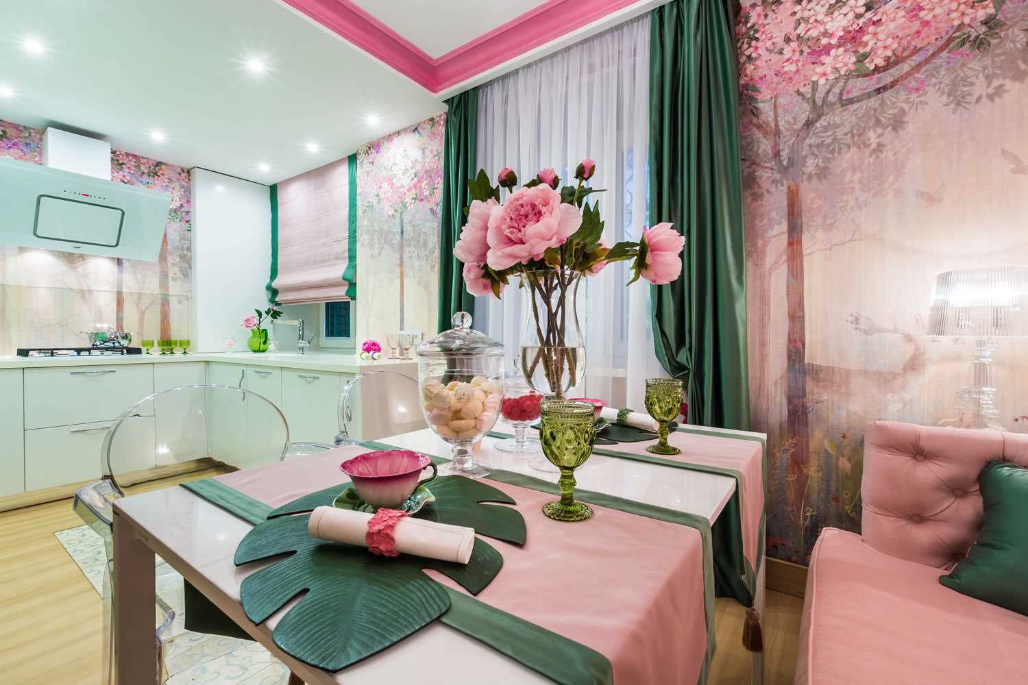 myšlenka použití růžové v neobvyklém designu bytu