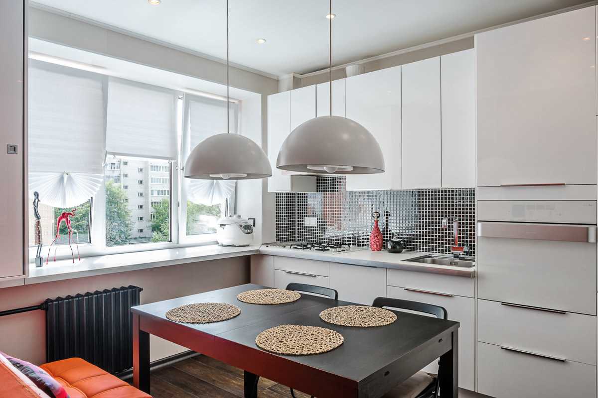 mogućnost kuhinje u svijetlom stilu 8 m²