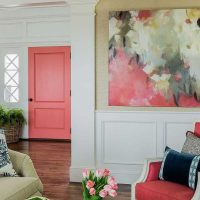 contoh kegunaan merah jambu dalam gambar reka bentuk apartmen yang terang