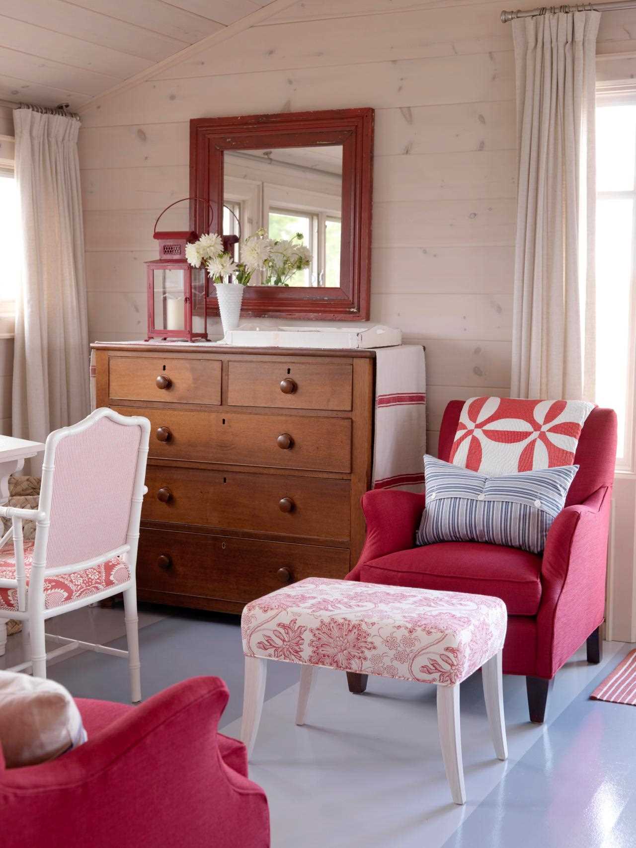 idea menggunakan merah jambu di dalam bilik yang direka dengan indah