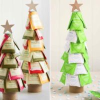 voorbeeld van het maken van een lichte kerstboom uit karton doe het zelf foto