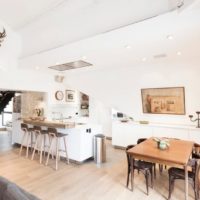 keuken eetkamer woonkamer in een privé-huis ideeën ontwerpfoto