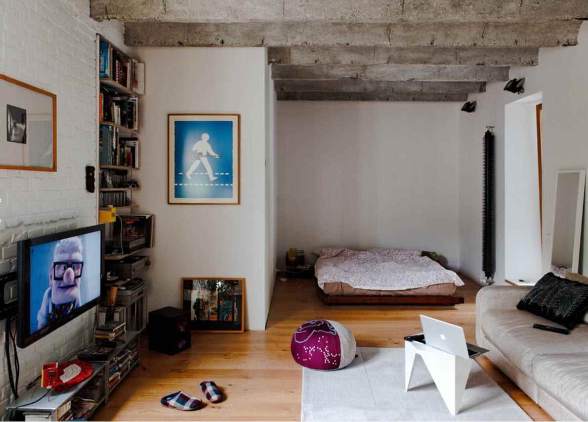 ideja par skaistu studijas tipa dzīvokļa dekoru 26 kvadrātmetru platībā