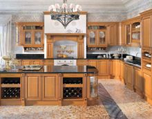 een voorbeeld van een ongewoon decor van een keuken in een klassieke stijlfoto