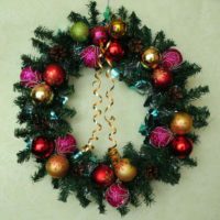 do-it-yourself příklad použití krásného designu vánoční věnec