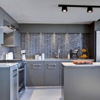 keuken in grijze foto