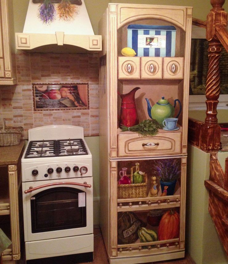 Ledusskapja dekorācija DIY kā veids, kā mainīt virtuves interjeru