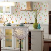 Винилови тапети в дизайна на стените на кухнята