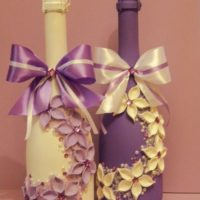 Обемна украса на бутилки за сватба