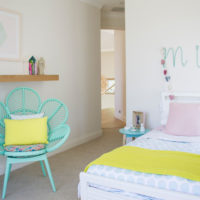 Geel en mint kleuren in slaapkamer decor