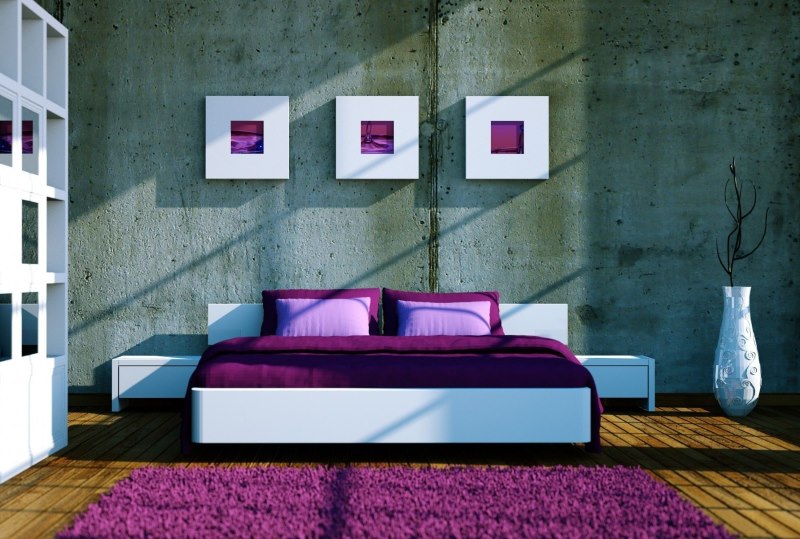 Tamsių levandų „hi-tech“ miegamojo dekoras