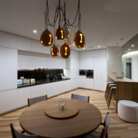Mobilă de bucătărie în stilul minimalismului
